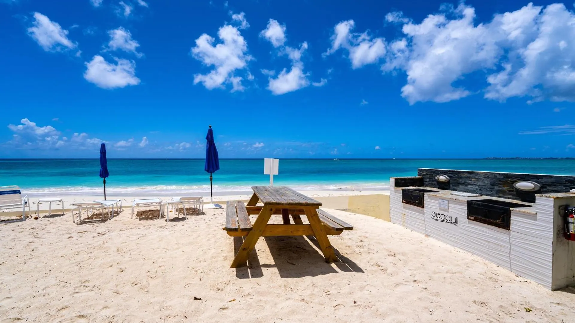 公寓 Seagull Condominiums Unit # 1 Grand Cayman 开曼群岛